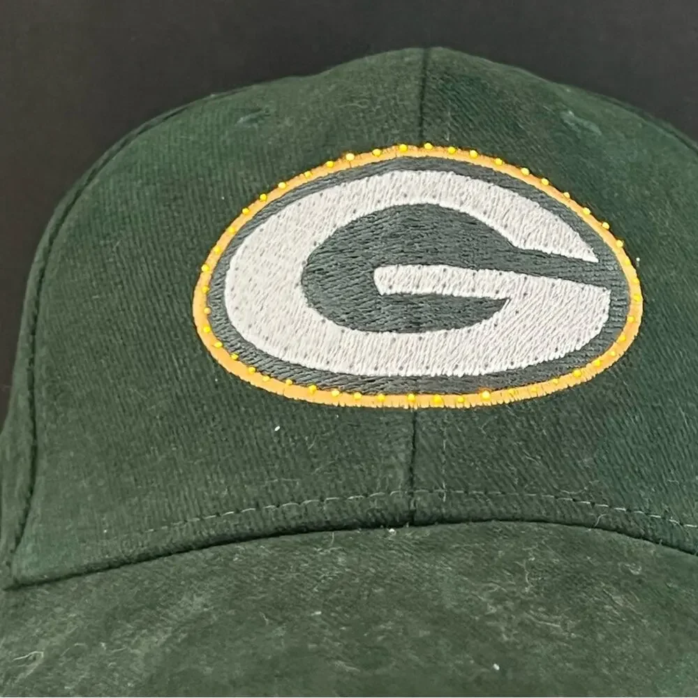 Lightwear Green Bay Packers Light Up Adjustable OSFM Hat Cap NFL Corduroy Logo